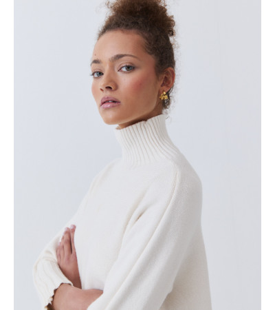 JERSEY DE PUNTO HOLGADO CON CUELLO ALTO | MULAYA