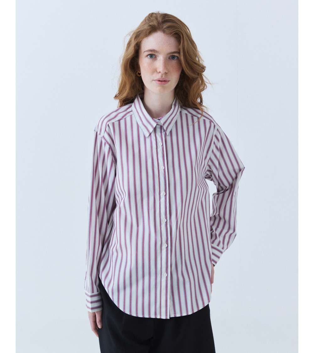 CAMISA DE RAYAS CON CUELLO SOLAPA Y BOTONES | MULAYA