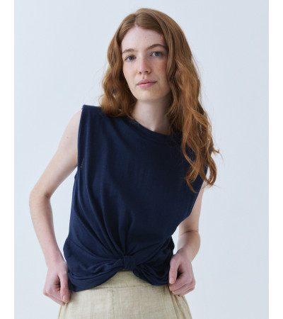 CAMISETA MANGA SISA CON NUDO Y HOMBRERAS | MULAYA