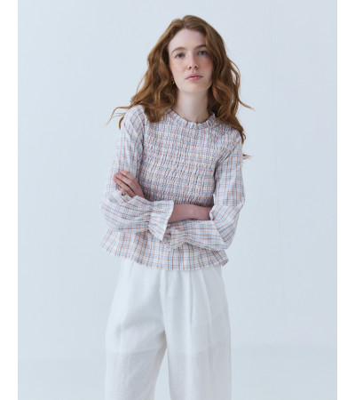 BLUSA TEXTURA NIDO DE ABEJA Y PEPLUM | MULAYA