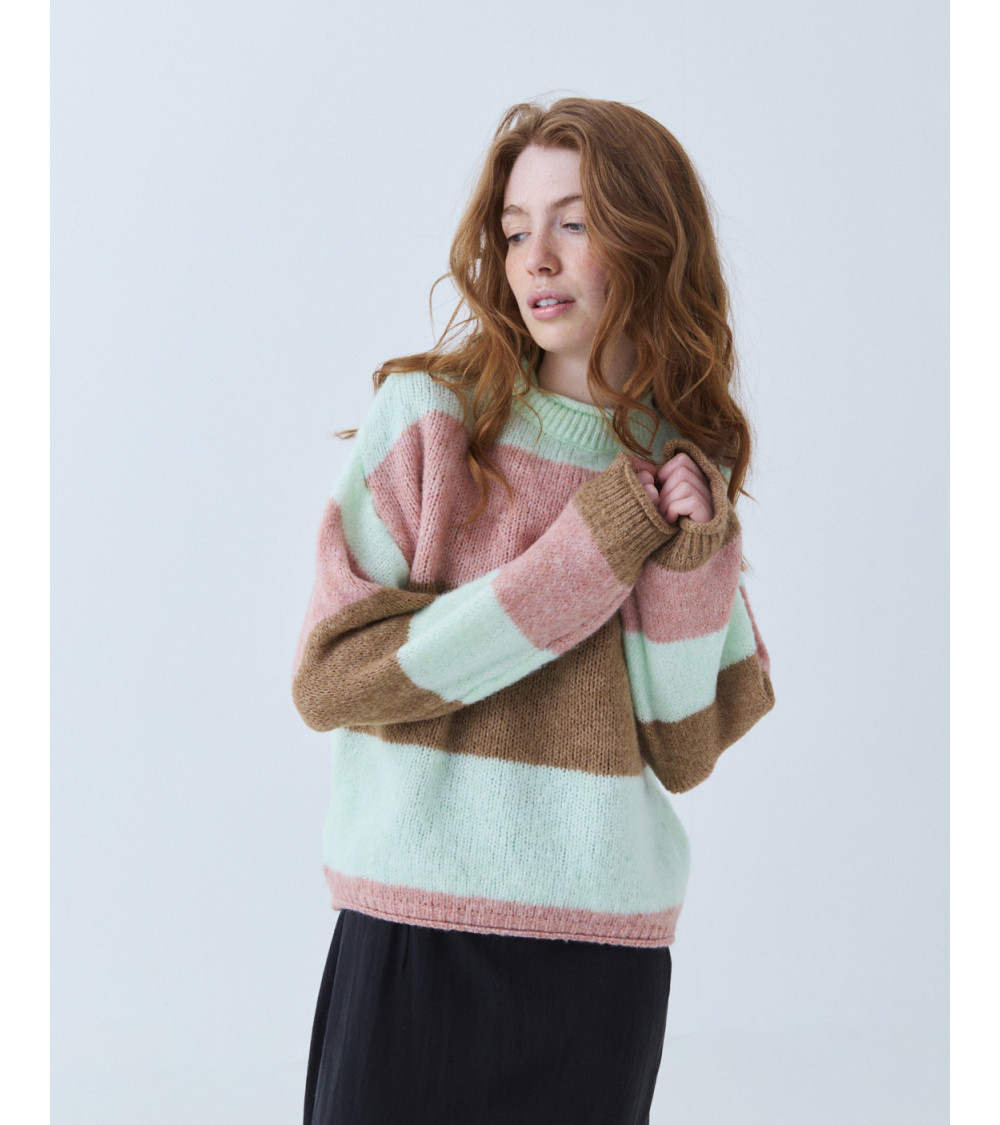 JERSEY DE RAYAS CON CUELLO ALTO Y LANA | MULAYA