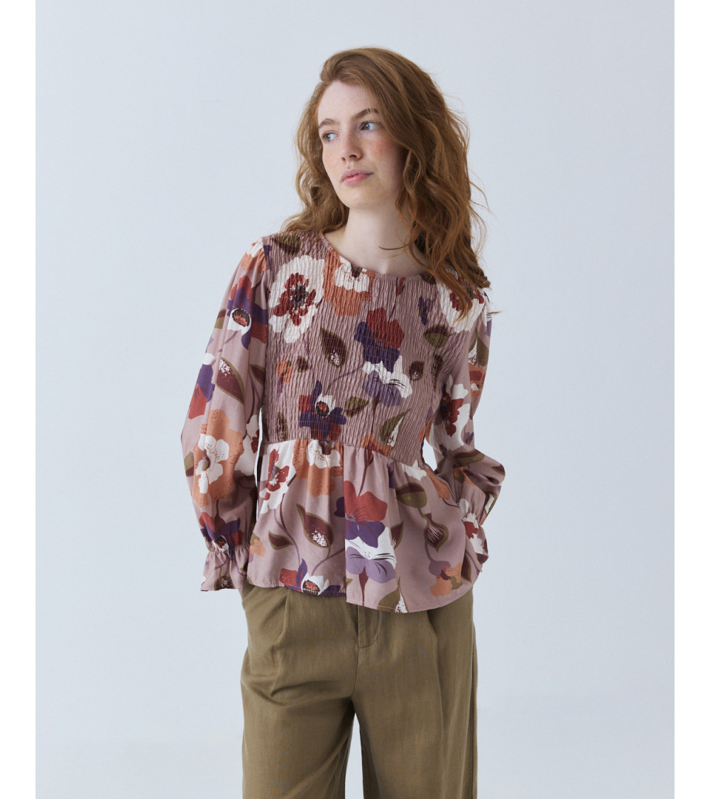 BLUSA ESTAMPADA NIDO DE ABEJA Y VOLANTES | MULAYA