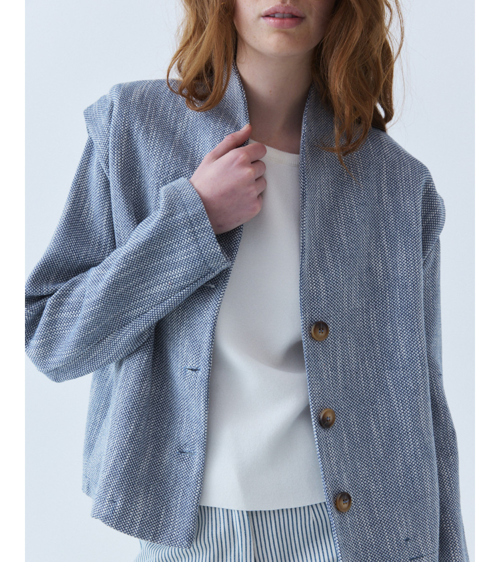 CHAQUETA TWEED CON VOLANTES Y BOLSILLOS | MULAYA