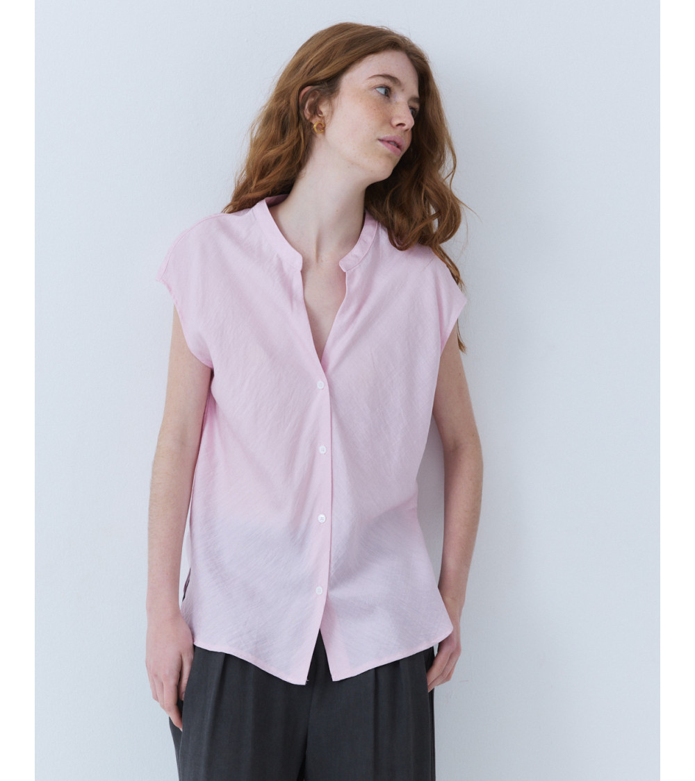 BLUSA MANGA SISA CON CUELLO MAO Y ESCOTE PICO | MULAYA