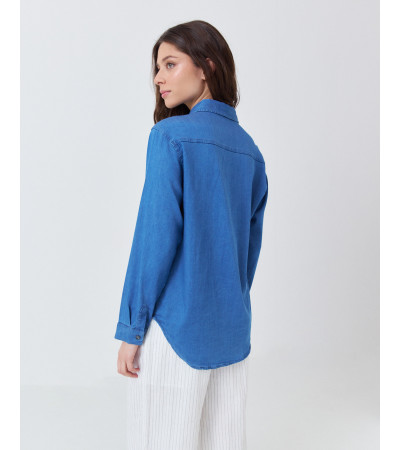 CAMISA DENIM FLUIDA DE CORTE CLÁSICO | MULAYA