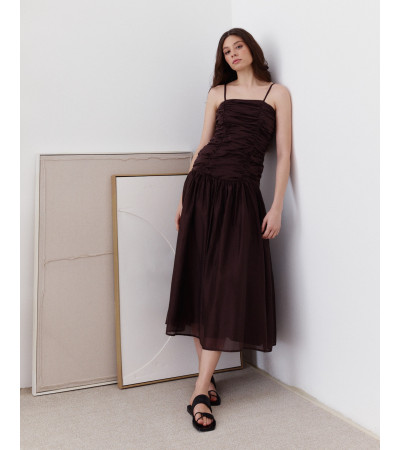 VESTIDO MIDI FRUNCIDO CON TIRANTES Y FORRO | MULAYA