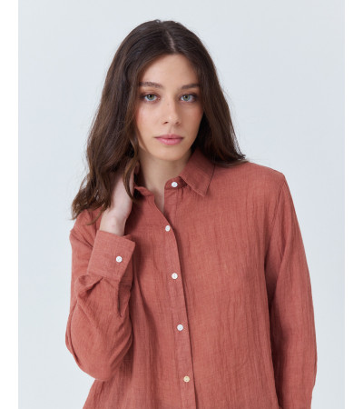 CAMISA SEMITRANSPARENTE DE CORTE CLÁSICO | MULAYA