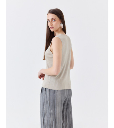 CHALECO DE PUNTO BRILLANTE CON ESCOTE EN V | MULAYA