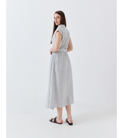 VESTIDO LARGO DE RAYAS CON CUELLO SOLAPA Y CINTURÓN | MULAYA