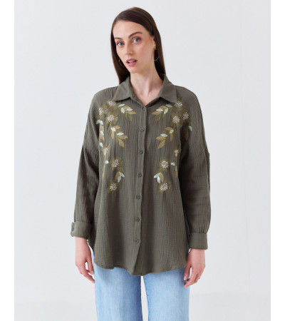 CAMISA DE FLORES BORDADAS CON CANUTILLOS Y LENTEJUELAS | MULAYA