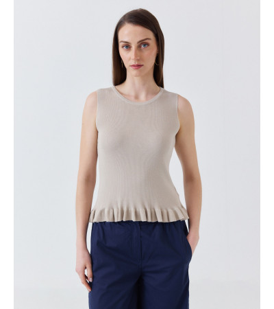 TOP DE PUNTO SIN MANGAS CON VOLANTES | MULAYA