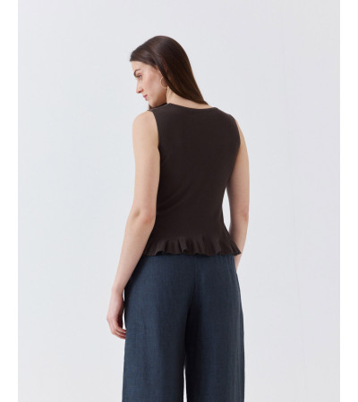 TOP DE PUNTO SIN MANGAS CON VOLANTES | MULAYA