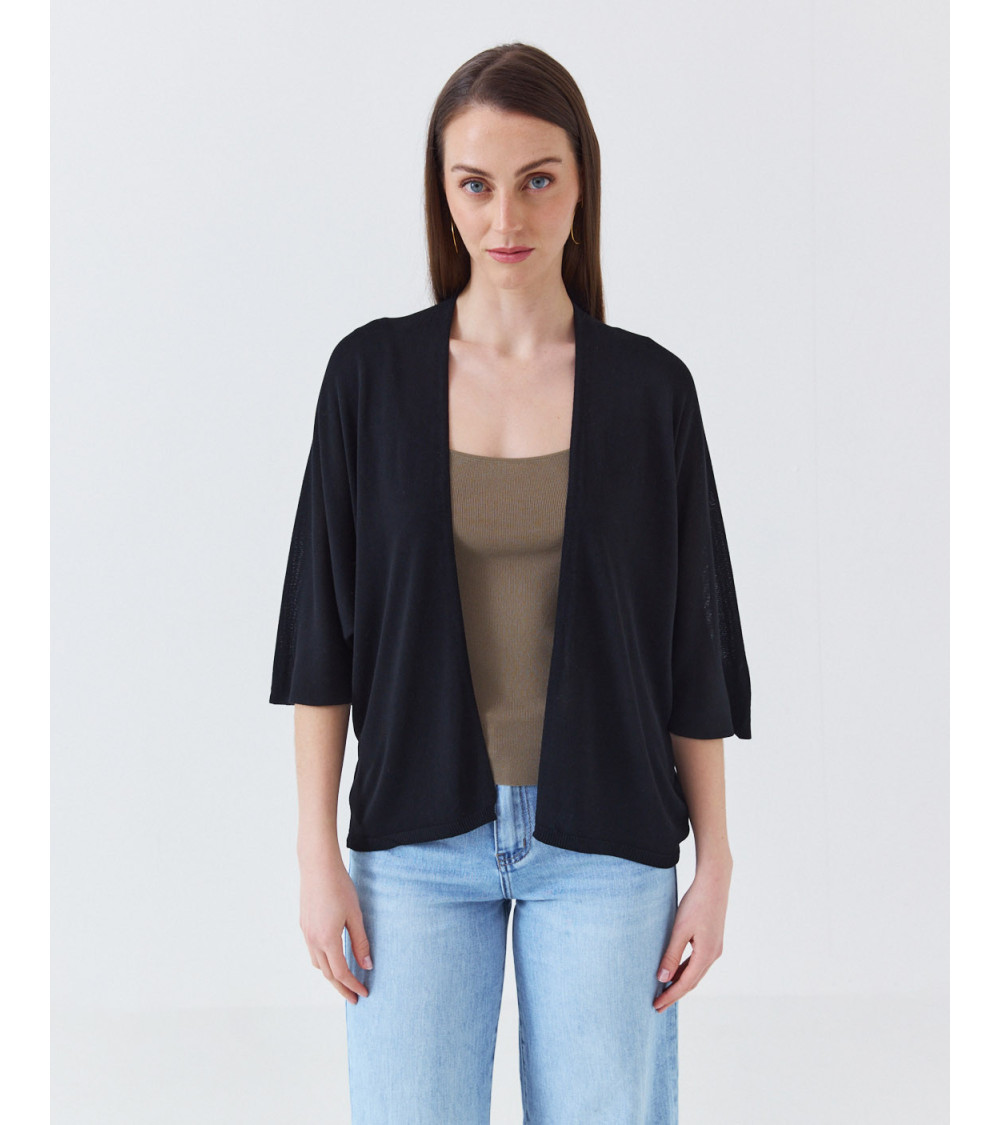 KIMONO CORTO DE PUNTO CON MANGA MURCIÉLAGO | MULAYA