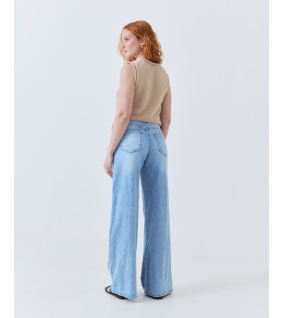 JEANS RECTOS DE TIRO ALTO SOFT STRAIGHT LEG | MULAYA