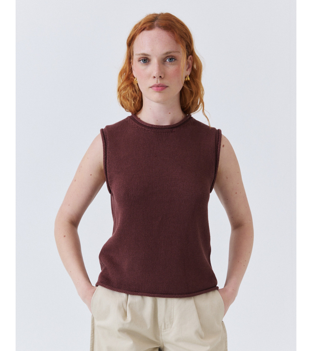 Chaleco de Punto con Cuello Caja y Detalle Sisa | MULAYA