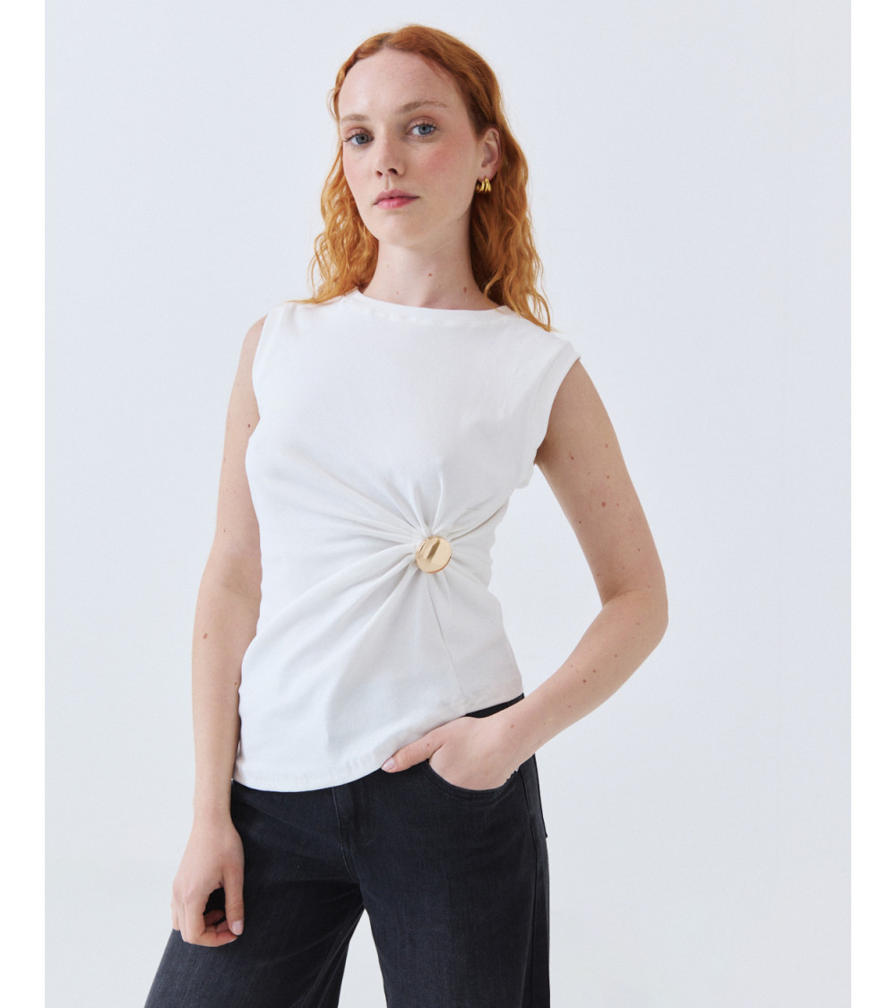 CAMISETA MANGA SISA CON DETALLE DE PLIEGUES | MULAYA