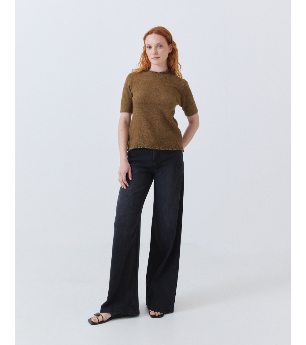 Jersey de Manga Corta con Cuello de Volantes | MULAYA