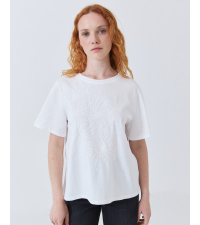 CAMISETA DE ALGODÓN CON FLOR BORDADA | MULAYA
