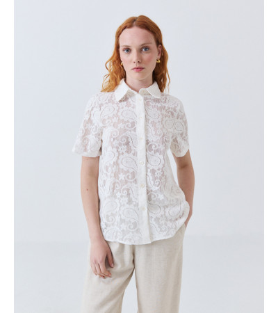 Camisa Estilo Polo de Encaje Floral | MULAYA