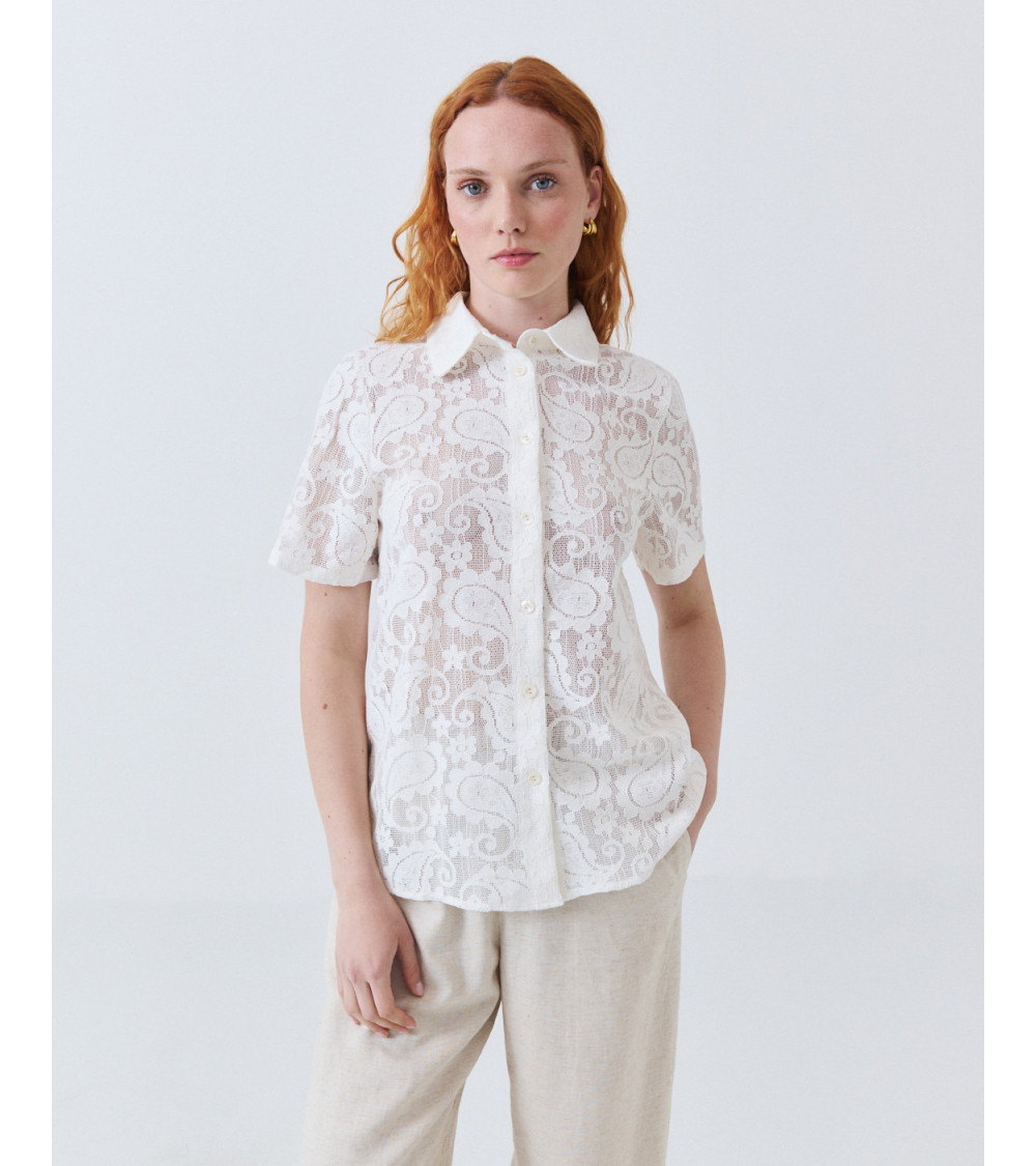 Camisa Estilo Polo de Encaje Floral | MULAYA