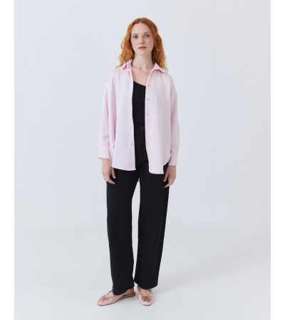 CAMISA SATINADA FIT OVERSIZE CON CUELLO SOLAPA | MULAYA