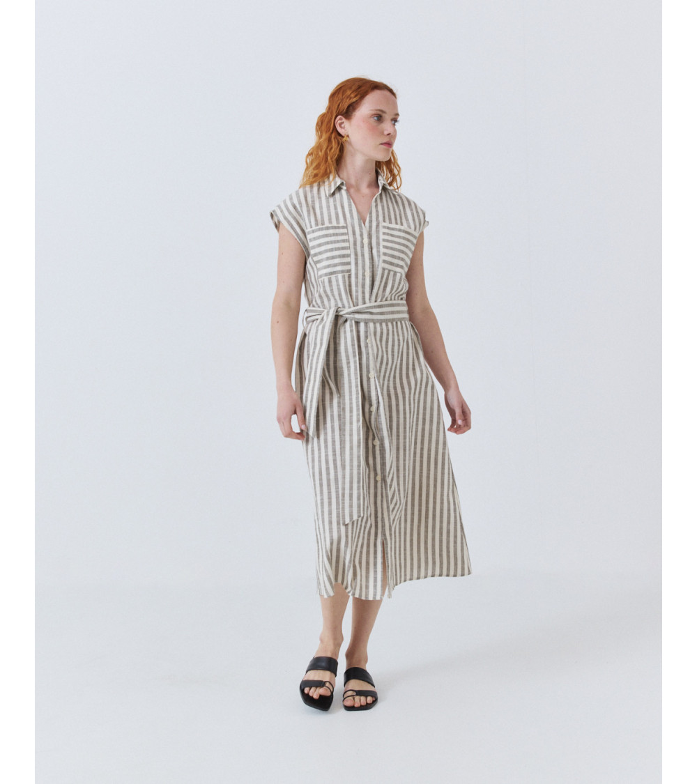 Vestido Largo de Rayas con Cinturón y Lino | MULAYA