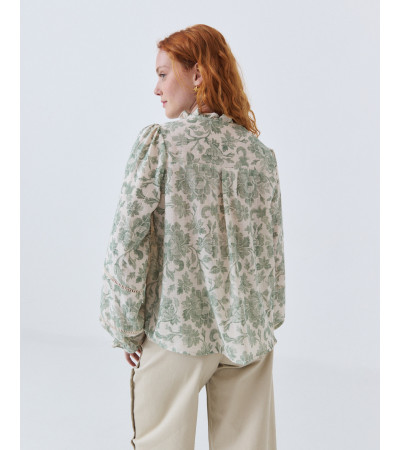 CAMISA CON DETALLES PERFORADOS Y ENCADE | MULAYA