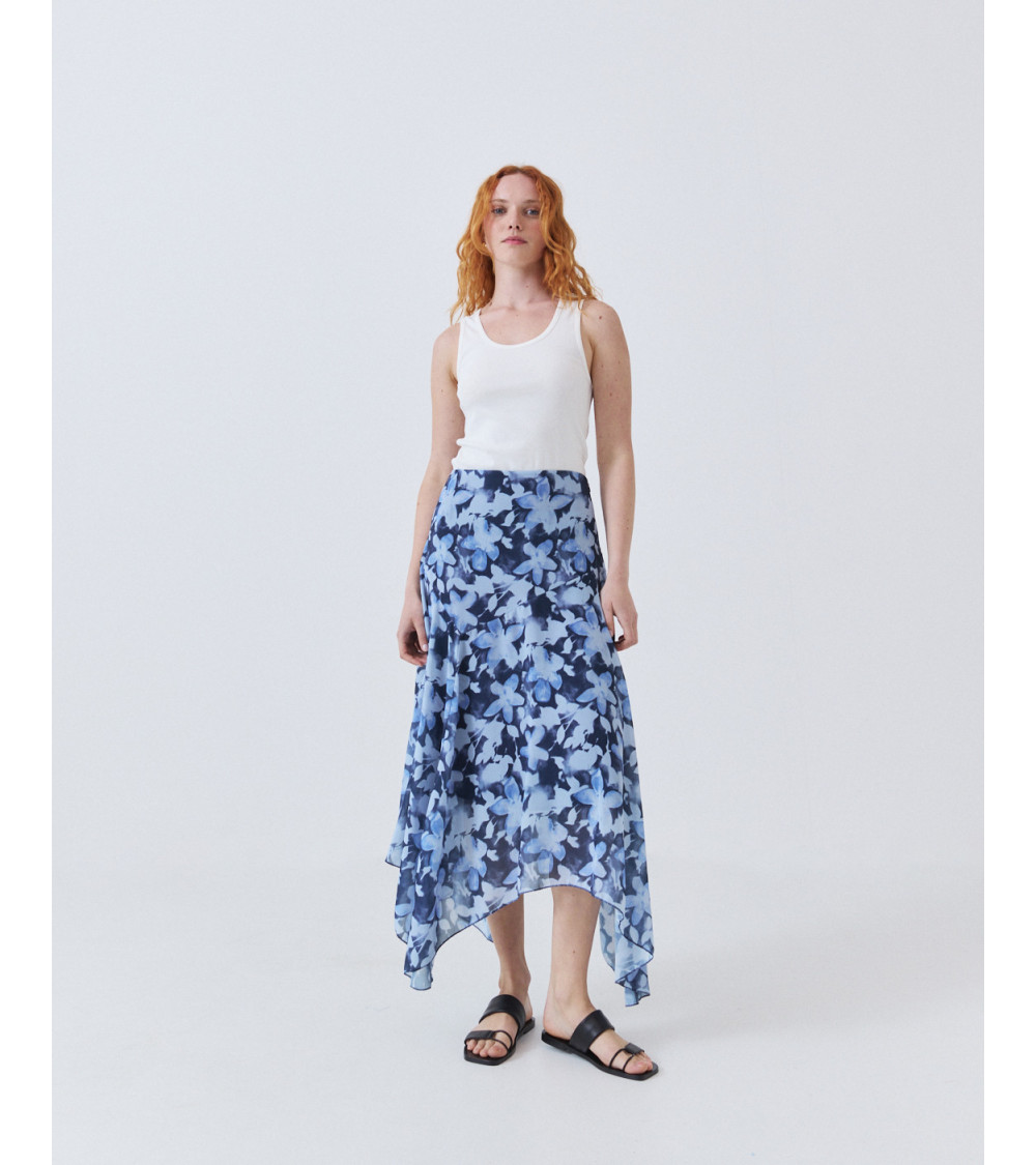 Falda Midi Asimétrica Estampada de Flores | MULAYA