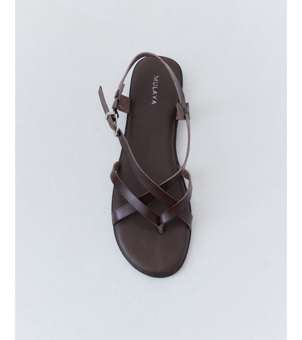Sandalia Plana de Tiras Efecto Piel Marrón | MULAYA