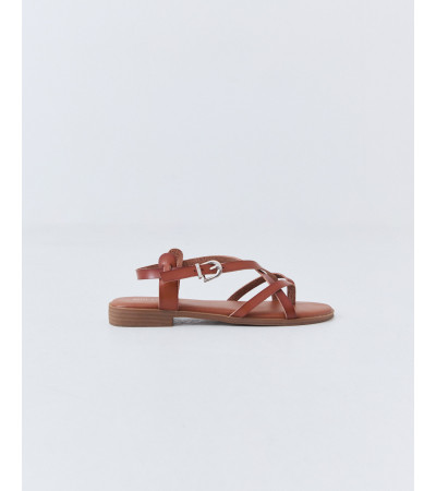 Sandalia Plana de Tiras Efecto Piel Marrón | MULAYA