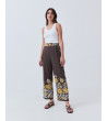 Pantalón Fluido con Estampado de Cachemir y Flores | MULAYA