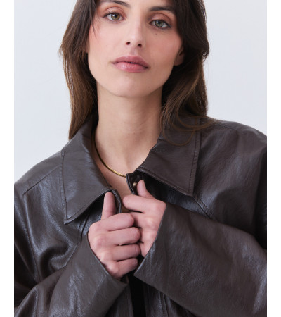 Chaqueta Bomber Efecto Piel con Cuello Solapa | MULAYA
