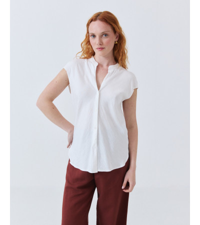 BLUSA MANGA SISA CON CUELLO MAO Y ESCOTE PICO | MULAYA