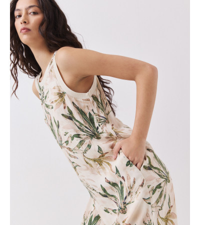 Vestido Largo Estampado de Silueta Recta y Rib | MULAYA