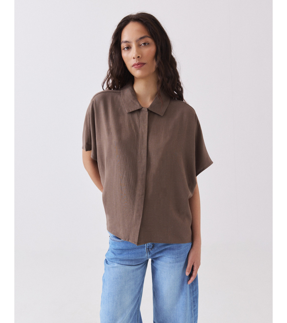 Camisa Manga Murciélago Corta con Solapa | MULAYA