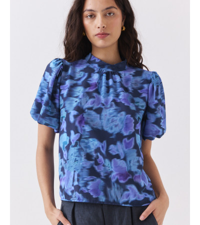 Blusa Cuello Perkin con Estampado y Mangas Abullonadas | MULAYA