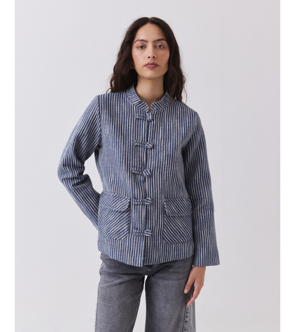 CHAQUETA ORIENTAL DE RAYAS CON CUELLO MAO | MULAYA