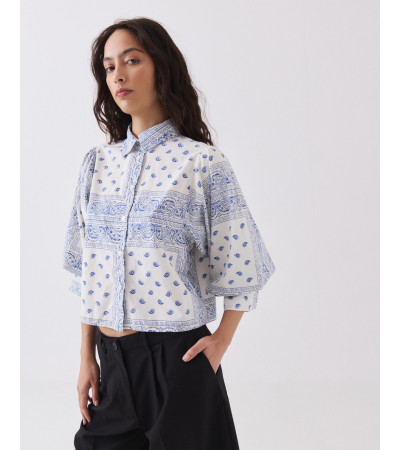 CAMISA CROP ESTAMPADA CON MANGAS GLOBO | MULAYA