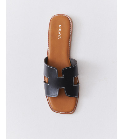 Sandalia Plana Pala "H" con Pespuntes Contraste | MULAYA