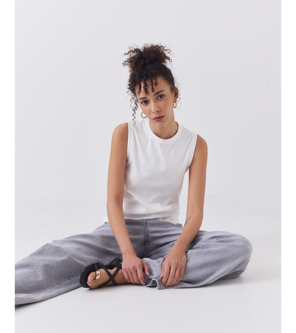 Jeans Wide Leg de Tiro Alto con Cintura Cruzada | MULAYA