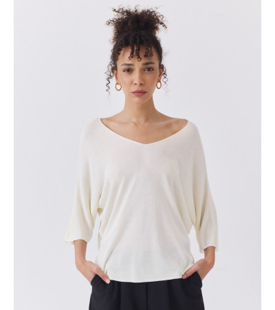 JERSEY DE PUNTO CON MANGA MURCIÉLAGO Y CUELLO EN V | MULAYA