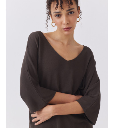 JERSEY DE PUNTO CON MANGA MURCIÉLAGO Y CUELLO EN V | MULAYA