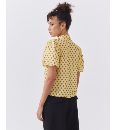 BLUSA DE LUNARES CON CUELLO LAZADO Y MANGA GLOBO | MULAYA