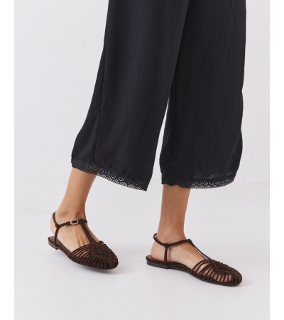 PANTALÓN FLUIDO CON BAJO DE ENCAJE Y BOLSILLOS | MULAYA