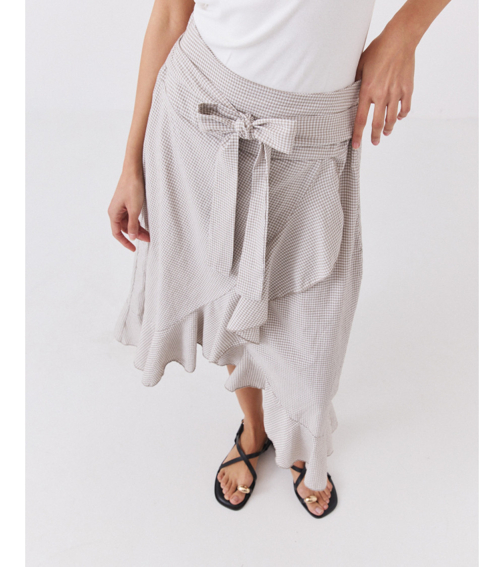 Falda de Cuadros con Volantes y Estilo Cruzado | MULAYA