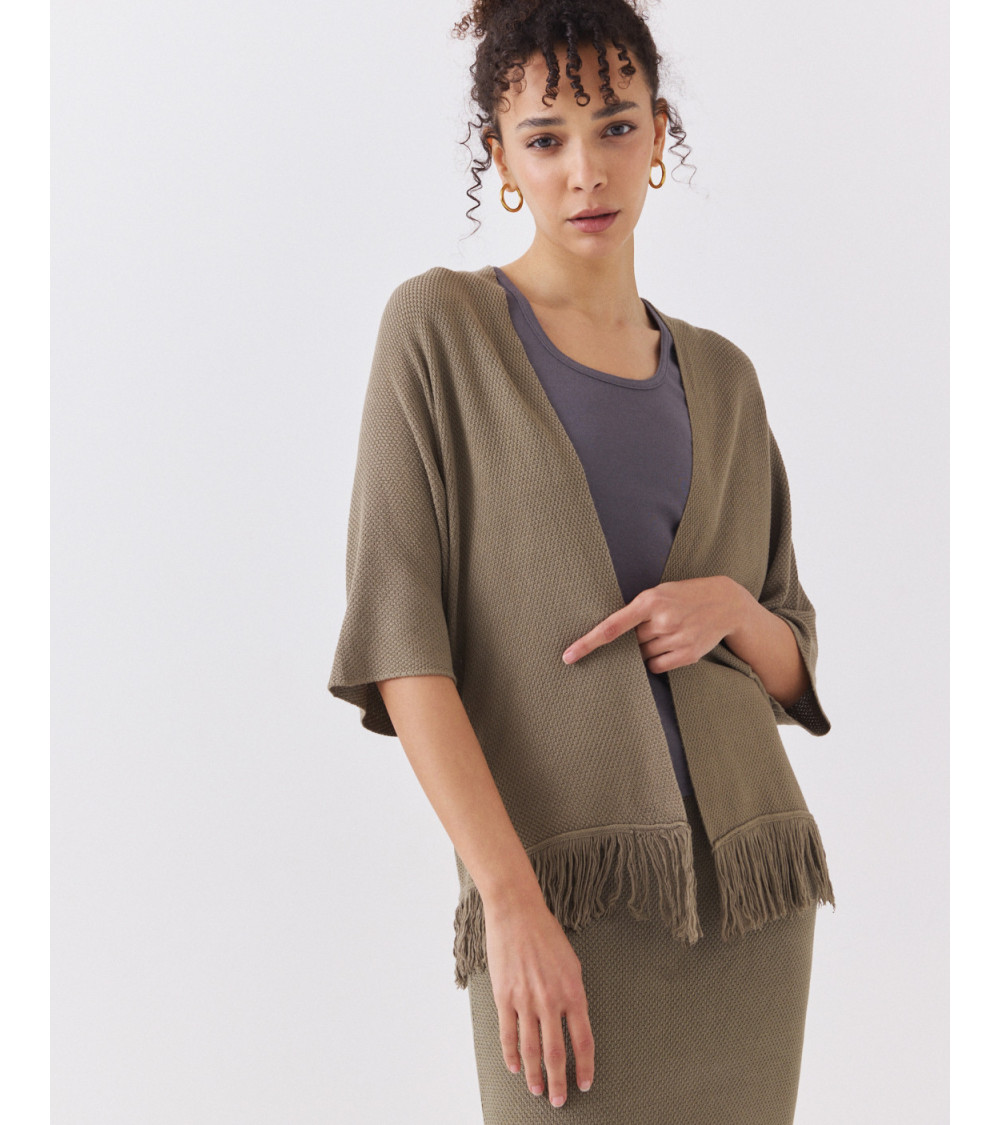 CHAQUETA DE PUNTO CON MANGA TRES CUARTOS Y FLECOS | MULAYA