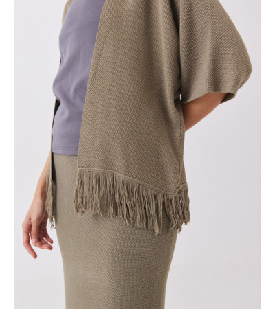 CHAQUETA DE PUNTO CON MANGA TRES CUARTOS Y FLECOS | MULAYA