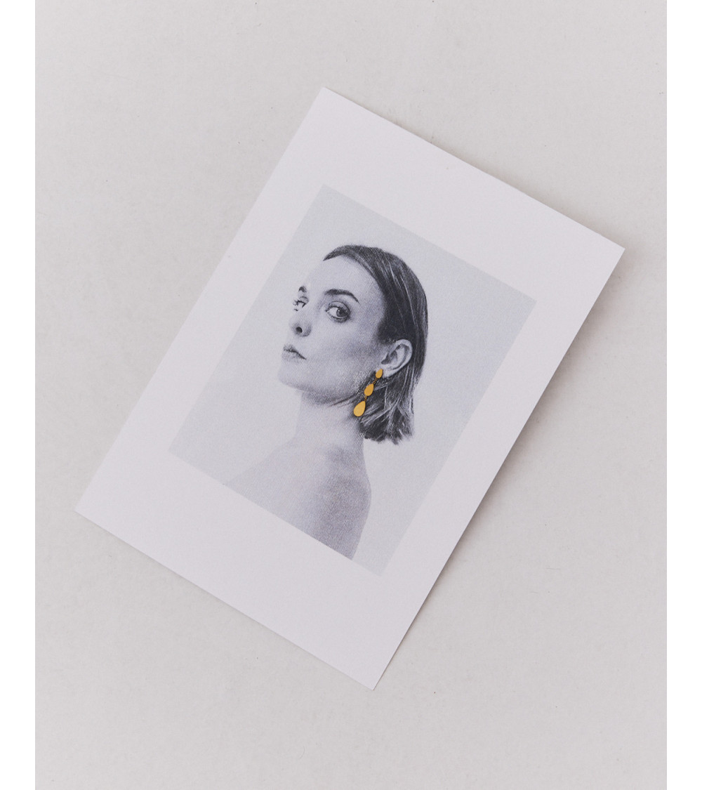 Pendientes Largos de Acero con Diseño de Lágrima | MULAYA