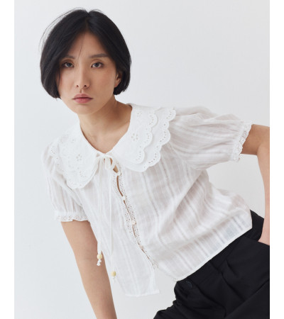 CAMISA DE ALGODÓN CON CUELLO DE ENCAJE | MULAYA