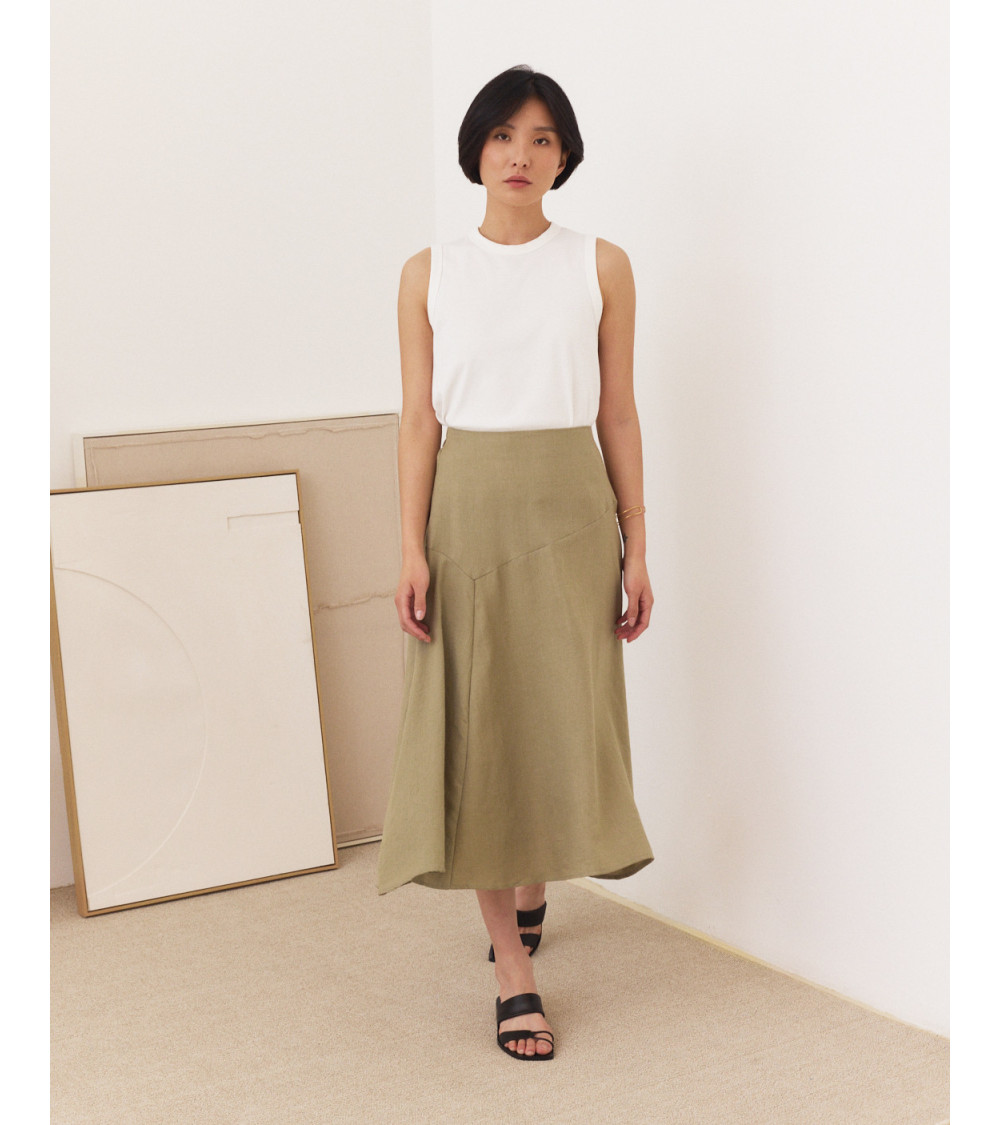 FALDA MIDI EVASÉ CON COSTURA ESTRUCTURAL | MULAYA